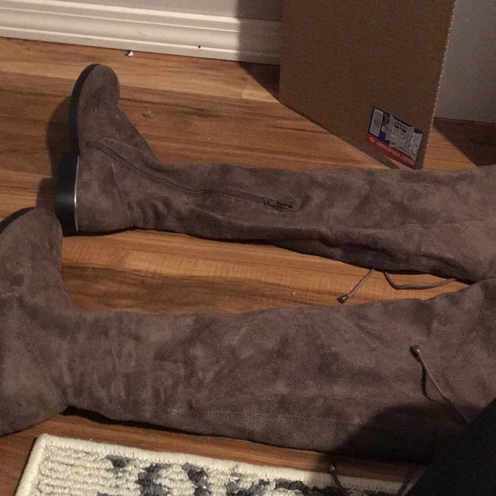 Knot tied knee high boots!